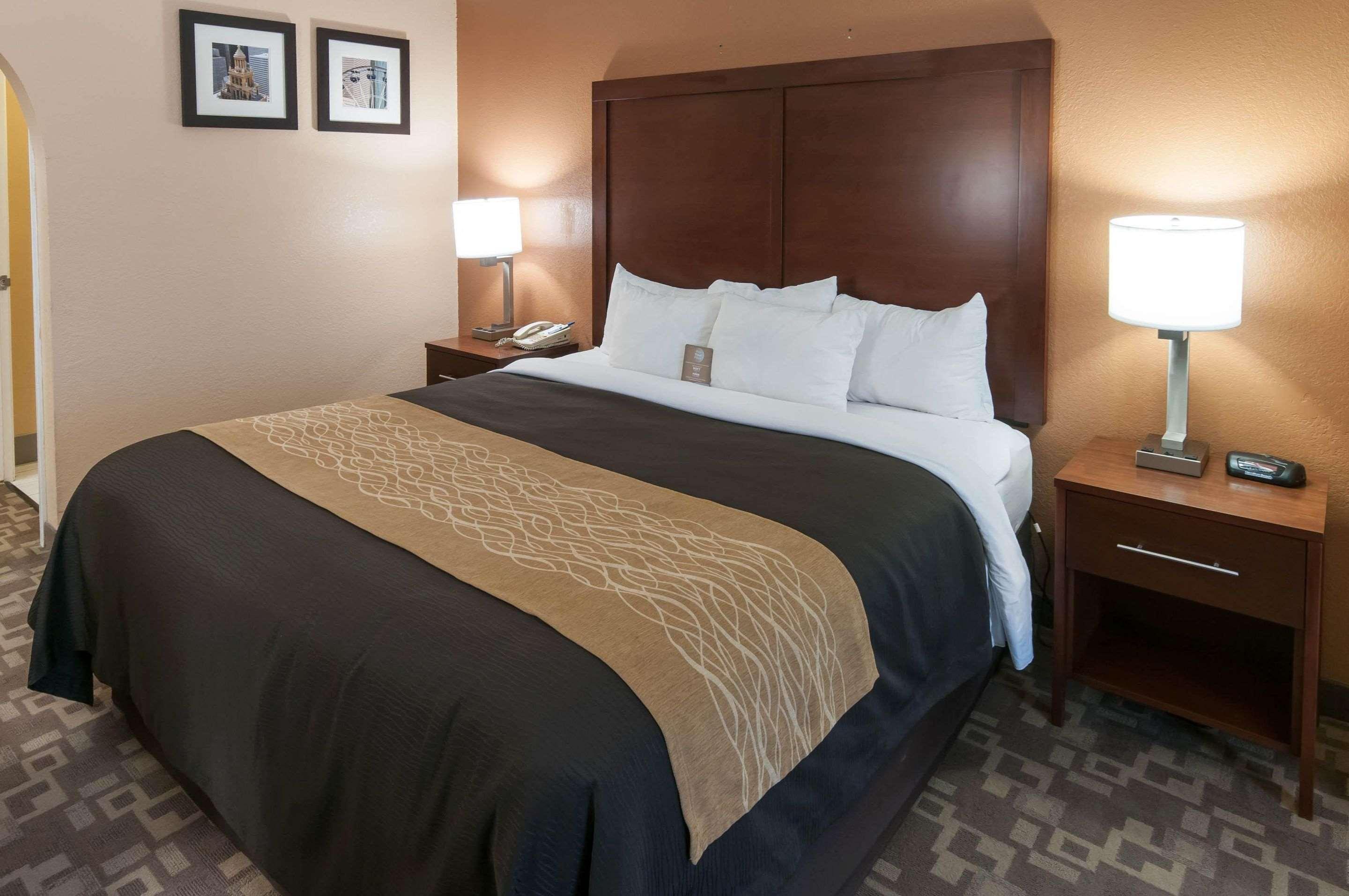 Comfort Inn North Conroe Exterior photo