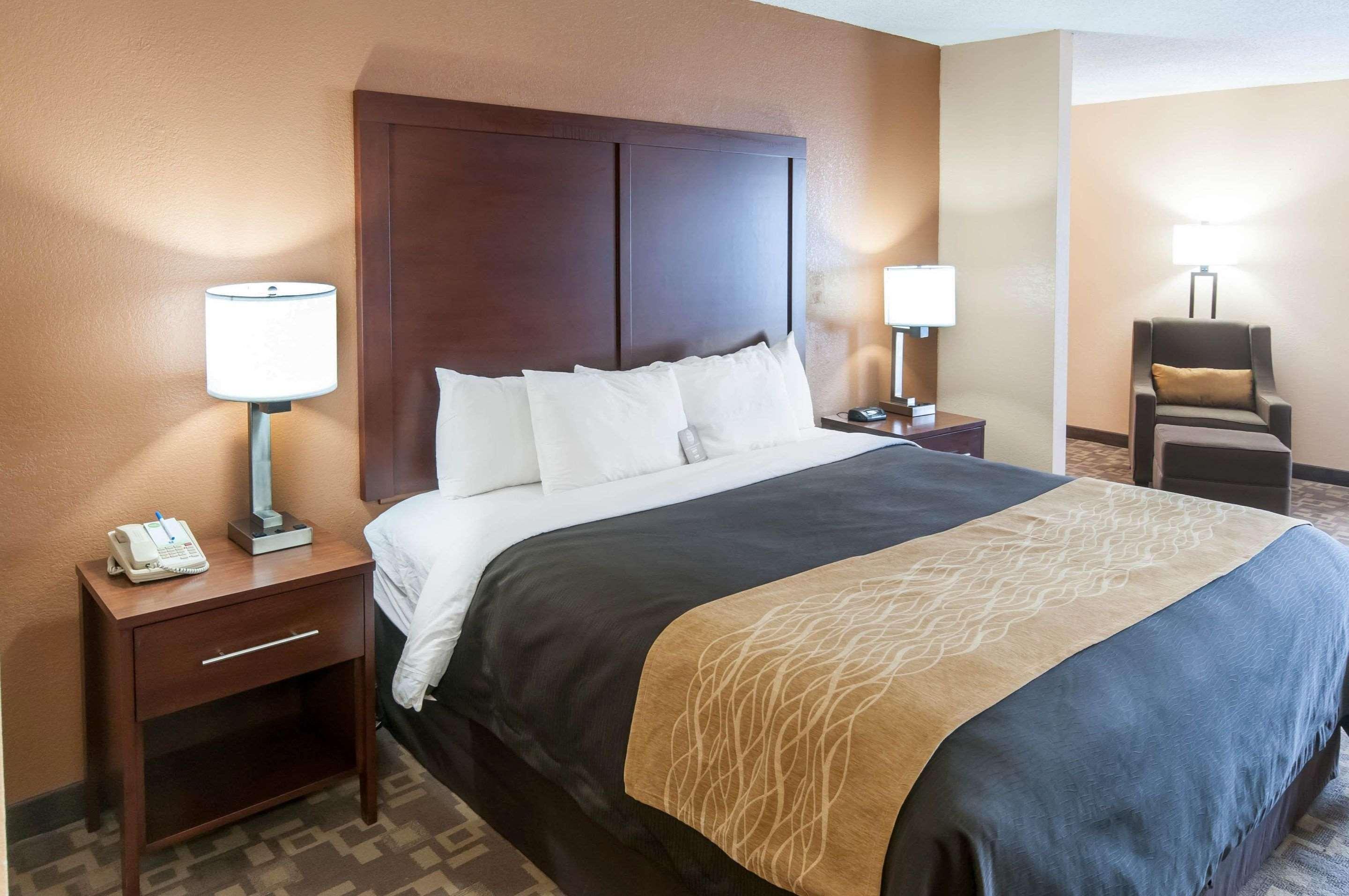 Comfort Inn North Conroe Exterior photo