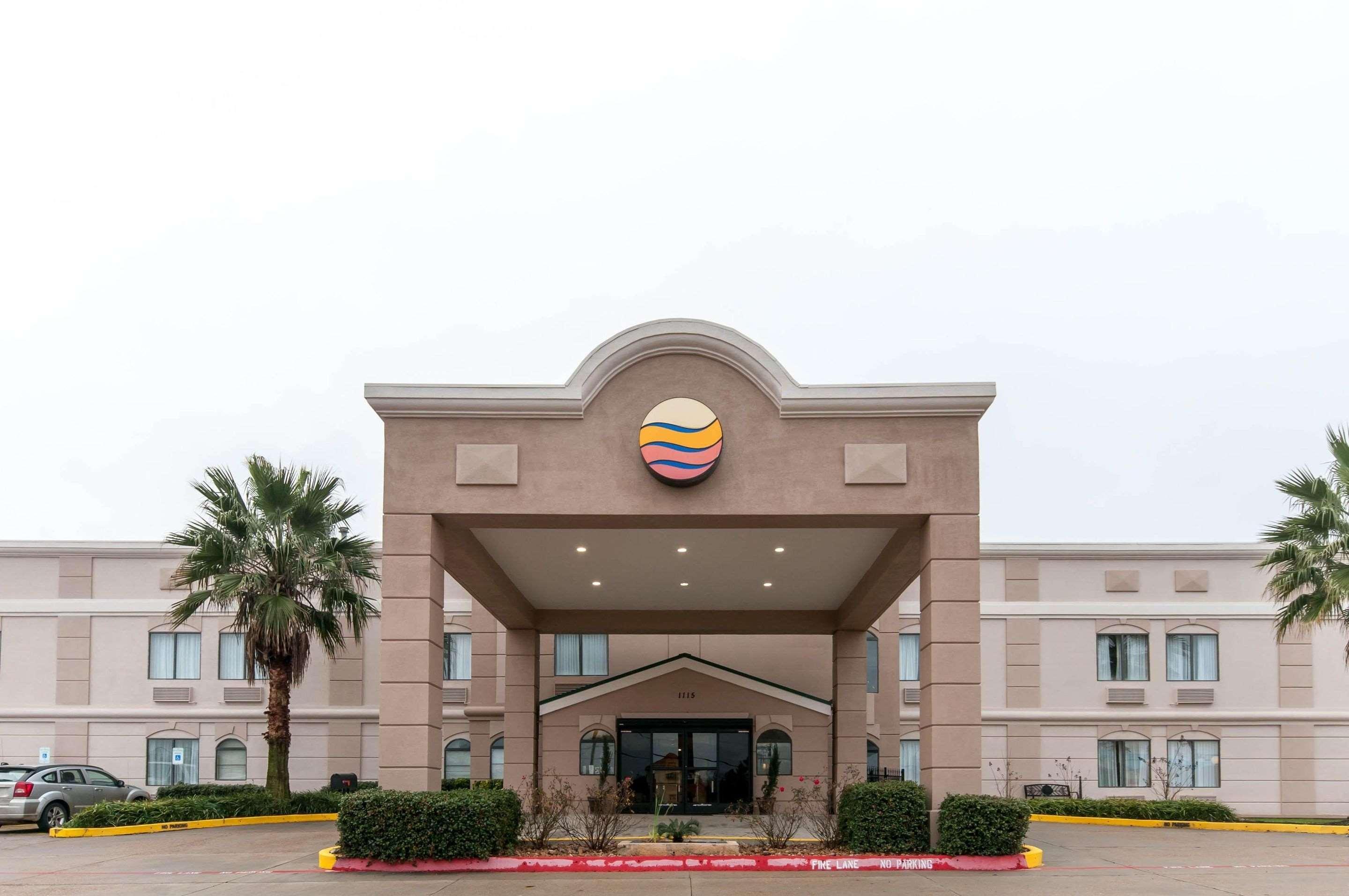 Comfort Inn North Conroe Exterior photo
